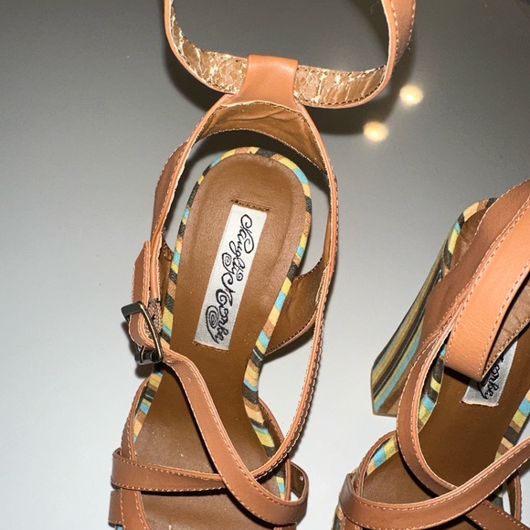 Naughty Monkey *Aztec* tan leather 70s style platform boho sandals 7 - Picture 6 of 10